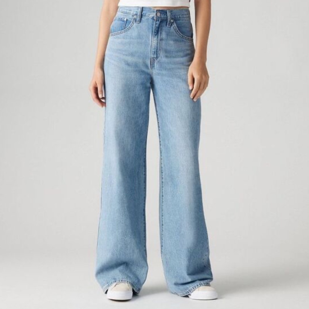 Levi's Cinch Baggy Jeans